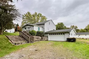 724 Butler Rd, East Franklin Township, PA 16201 - Photo 1