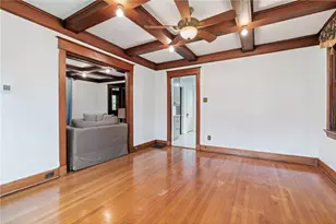 27 N Park Rd, Pittsburgh, PA 15229 - Photo 16