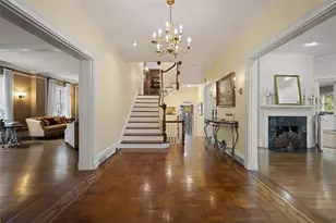 4 Colonial Pl, Pittsburgh, PA 15232 - Photo 10