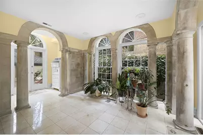 4 Colonial Pl, Pittsburgh, PA 15232 - Photo 24