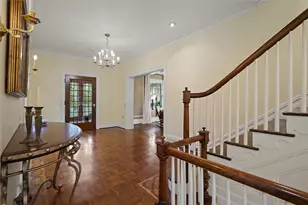 4 Colonial Pl, Pittsburgh, PA 15232 - Photo 12