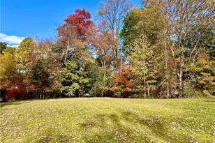 727 Terrace Ave, Grove City Boro, PA 16127 - Photo 2