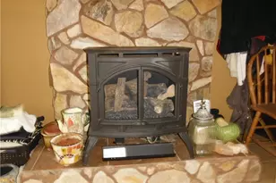 131 Ohio Ave, Glassport, PA 15045 - Photo 14