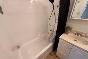 370 Princeton Dr, Pittsburgh, PA 15235 - Photo 14