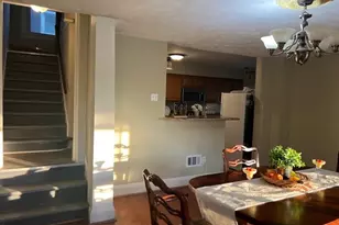 5582 Pocusset St, Pittsburgh, PA 15217 - Photo 4