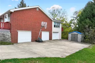 1033 Old Hills Rd, Elizabeth Twp/Boro, PA 15135 - Photo 36