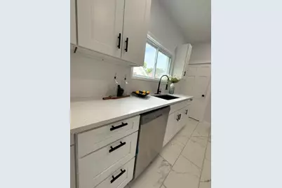 1231 Denisonview St, Pittsburgh, PA 15205 - Photo 4