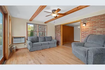 462 Fairlane Blvd, New Galilee, PA 16141 - Photo 22