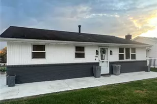 409 Clawson Ave, Youngwood, PA 15697 - Photo 1