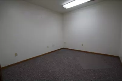 766 E Pittsburgh St Unit 202, Greensburg, PA 15601 - Photo 14