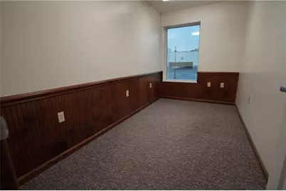 766 E Pittsburgh St, Unit 203, Greensburg, PA 15601 - Photo 6