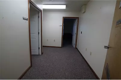 766 E Pittsburgh St, Unit 203, Greensburg, PA 15601 - Photo 2