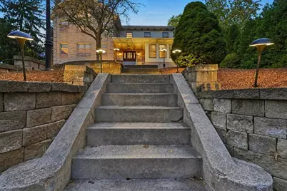 547 Gallion Ave, Pittsburgh, PA 15226 - Photo 2