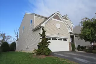 1382 Lucia Dr, Canonsburg, PA 15317 - Photo 2