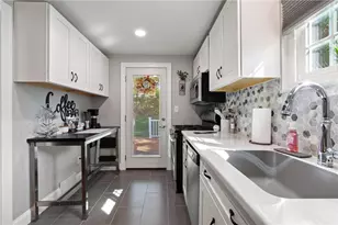 120 Holiday Park Dr, Pittsburgh, PA 15239 - Photo 8