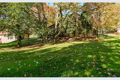 1627 King James Dr, Pittsburgh, PA 15237 - Photo 36