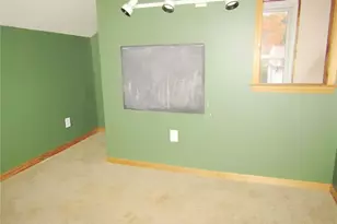 2340 2nd Ave, Big Beaver, PA 16136 - Photo 20