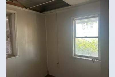 203 Wood St, Belle Vernon, PA 15012 - Photo 4