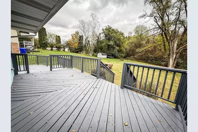 414 Holyoke Rd, Center Township, PA 16001 - Photo 38