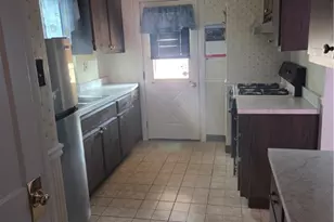 913 16th St, Aliquippa, PA 15001 - Photo 8