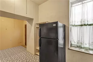 300 Eicher Ave, Greensburg, PA 15601 - Photo 14