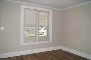 9 E Gaskill Ave, Jeannette, PA 15644 - Photo 4