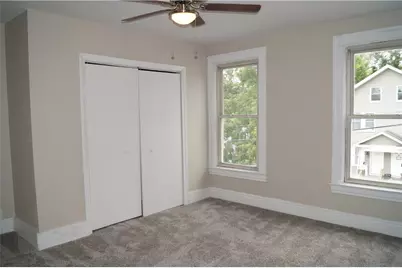 9 E Gaskill Ave, Jeannette, PA 15644 - Photo 16