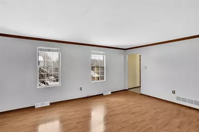 10191 Sudberry Dr, Pittsburgh, PA 15090 - Photo 18