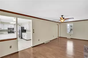 10191 Sudberry Dr, Pittsburgh, PA 15090 - Photo 22