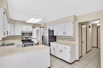 10191 Sudberry Dr, Pittsburgh, PA 15090 - Photo 12