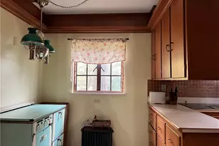 310 Sumner Ave, New Castle, PA 16105 - Photo 12