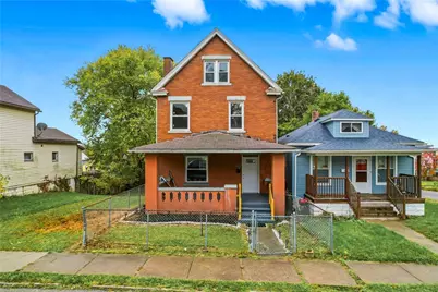 522 Wallis Ave, Farrell, PA 16121 - Photo 1