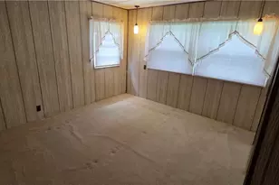 581 E Bakersville Edie Rd, Lincoln Township, PA 15501 - Photo 10