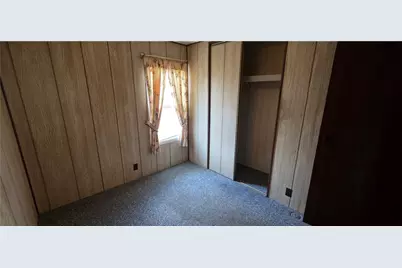 581 E Bakersville Edie Rd, Lincoln Township, PA 15501 - Photo 8