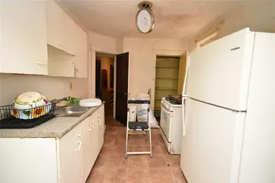 516 Cathedral Avenue, Pittsburgh, PA 15210 - Photo 12