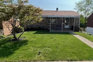 646 Elmbank St, Pittsburgh, PA 15226 - Photo 1