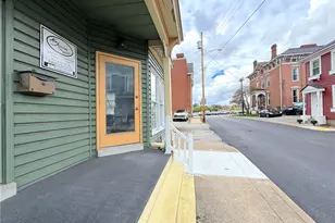 439 S Maple Ave, Greensburg, PA 15601 - Photo 4