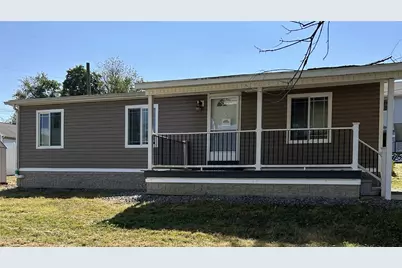 3407 37th Ave, New Brighton, PA 15066 - Photo 1