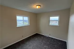 1433 Jones St, Monessen, PA 15062 - Photo 12