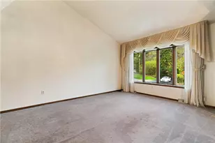 1302 Rankin Rd, White Oak, PA 15131 - Photo 4