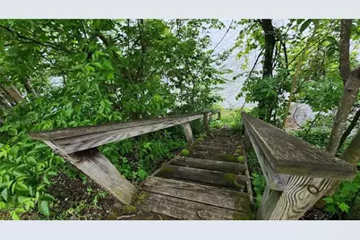 736 Front St, East Bethlehem, PA 15333 - Photo 36