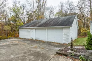 115 Acadia Ln, Washington Township, PA 15613 - Photo 6