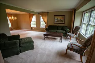 357 Morningstar Ln, Neshannock Township, PA 16105 - Photo 10