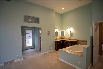 357 Morningstar Ln, Neshannock Township, PA 16105 - Photo 12