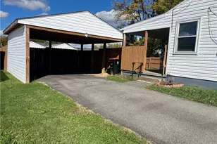 17 Braddock Dr, Latrobe, PA 15650 - Photo 2