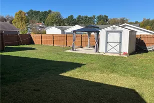 17 Braddock Dr, Latrobe, PA 15650 - Photo 6