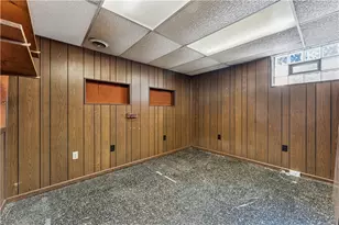 120 Parkwood Dr, Verona, PA 15147 - Photo 32