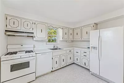 120 Parkwood Dr, Verona, PA 15147 - Photo 6