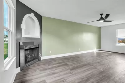 844 Hawk Valley Drive, Allegheny Township, PA 15656 - Photo 6