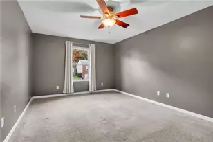 844 Hawk Valley Dr, Allegheny Township, PA 15656 - Photo 18